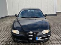 Gebraucht Alfa Romeo 147 105 PS (77 kW) 2003 Schwarz Kleinwagen