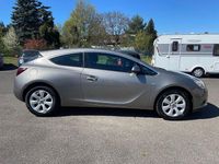 Gebraucht Opel Astra GTC 140 PS (102 kW) 2016 Beige Coupé