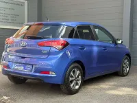 Gebraucht Hyundai i20 Passion 84 PS (61 kW) 2018 Champion blue / met Kleinwagen