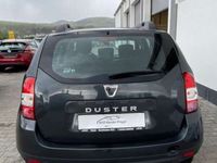 gebraucht Dacia Duster I Ambiance 4x2 + AHK + Klima + Tempomat