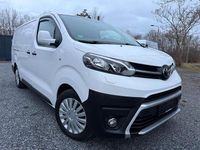 Gebraucht Toyota Proace Comfort 122 PS (89 kW) 2017 Weiß Van / Kleinbus