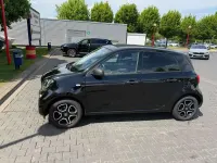 Używany Smart ForFour Passion 90 KM (66 kW) 2018 Czarny Hatchback