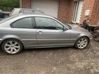 Gebraucht BMW 318 150 PS (110 kW) 2003 Andere farben Coupé