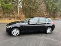 Gebraucht BMW 114 102 PS (75 kW) 2014 Schwarz Kleinwagen