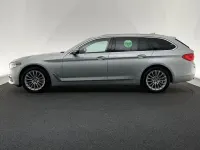 Gebraucht BMW 520 Luxury Line 190 PS (139 kW) 2019 Glaciersilber Kombi