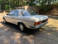 Gebraucht Mercedes C280 159 PS (116 kW) 1978 Weiß Coupé