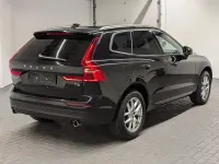 Gebraucht Volvo XC60 Momentum 250 PS (183 kW) 2018 Onyxschwarzmet. SUV