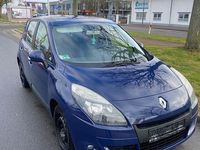 Gebraucht Renault Scénic III Expression 106 PS (77 kW) 2010 Blau Van / Kleinbus