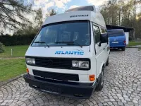 Używany VW Multivan 95 KM (69 kW) 1989 Biały Minivan