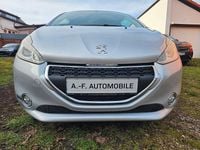 Gebraucht Peugeot 208 Active 82 PS (60 kW) 2012 Grau Kleinwagen