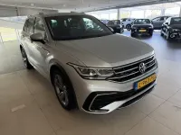 Gebraucht VW Tiguan R-line 150 PS (110 kW) 2021 Grau SUV