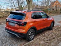Gebraucht VW T-Cross Active 95 PS (69 kW) 2023 Orange SUV