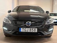 Gebraucht Volvo V60 Standard 190 PS (139 kW) 2018 Schwarz Kombi