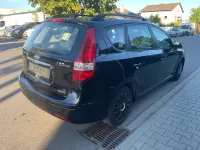 Gebraucht Hyundai i30 Edition 90 PS (66 kW) 2012 Phantom black Kombi