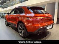 Gebraucht Porsche Macan 265 PS (194 kW) 2022 Papayametallic (orange) (metallic) SUV