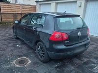 Gebraucht VW Golf V 116 PS (85 kW) 2004 Schwarz Kleinwagen