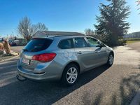 Gebraucht Opel Astra 179 PS (131 kW) 2012 Silber Kombi