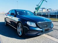 Gebraucht Mercedes E220 194 PS (142 kW) 2016 Grün Limousine
