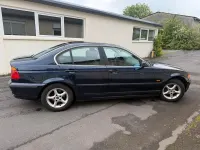 Używany BMW 320 150 KM (110 kW) 1999 Niebieski Sedan/Limuzyna
