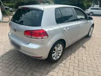 Gebraucht VW Golf VI 82 PS (60 kW) 2011 Silber Kleinwagen