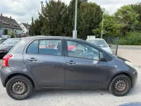 Gebraucht Toyota Yaris 86 PS (63 kW) 2008 Grau Kleinwagen