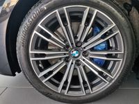 Gebraucht BMW 330 M Sport 389 PS (286 kW) 2021 Schwarz metallic black sapphire metallicschwarz Limousine