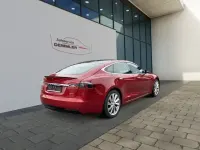 Używany Tesla Model S 311 kW (423 KM) 2019 Czerwony Hatchback