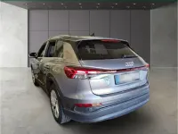 Gebraucht Audi Q4 e-tron Basis 150 kW (204 PS) 2023 Taifungrau metallic SUV