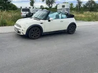 Gebraucht Mini Cooper Cabriolet 116 PS (85 kW) 2006 Weiß Cabrio