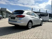 Używany Opel Astra 110 KM (80 kW) 2021 Srebrny Kombi