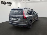 Neu Dacia Jogger Expression 110 PS (80 kW) 2026 Dolomitgrau Van / Kleinbus