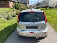 Gebraucht Nissan Note 90 PS (66 kW) 2011 Silber Kleinwagen