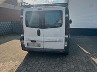 Gebraucht Opel Vivaro 101 PS (74 kW) 2004 Weiß Van / Kleinbus