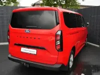 Gebraucht Ford Tourneo Custom Trend 136 PS (100 kW) 2025 Rot Van