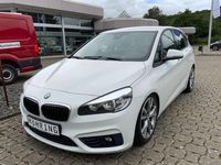 Gebraucht BMW 220 Active Tourer Performance 190 PS (139 kW) 2015 Weiß Van / Kleinbus