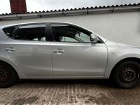 gebraucht Hyundai i30 1.4 FIFA WM Edition FIFA WM Edition