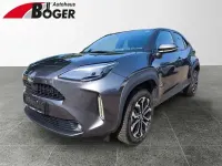 Gebraucht Toyota Yaris Connect Style 116 PS (85 kW) 2023 Marlingrau metallic Kleinwagen