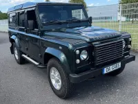 Gebraucht Land Rover Defender 122 PS (89 kW) 2011 Grün SUV