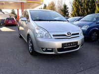 Gebraucht Toyota Corolla Verso 177 PS (130 kW) 2007 Violett Van / Kleinbus