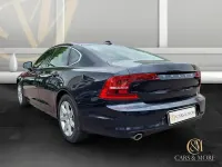 Second-hand Volvo S90 Momentum 190 CP (139 kW) 2019 Albastru Berlinǎ