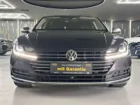 Gebraucht VW Arteon Elegance 190 PS (139 kW) 2018 Mangangrau metallic Kleinwagen