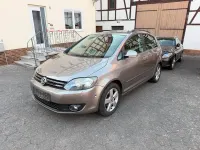 Gebraucht VW Golf Plus Cross Team 105 PS (77 kW) 2010 Braun Limousine