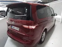 Gebraucht VW Multivan Basis 204 PS (150 kW) 2024 Rot Van / Kleinbus