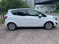 Gebraucht Opel Meriva Color Edition 140 PS (102 kW) 2012 Weiß Van / Kleinbus