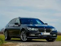 Gebraucht BMW 750L 449 PS (330 kW) 2016 Grau Limousine