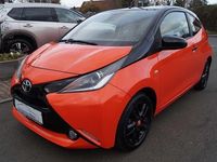 Gebraucht Toyota Aygo 69 PS (50 kW) 2015 Orange Kleinwagen