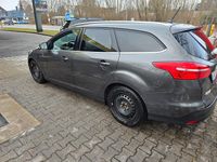Gebraucht Ford Focus Trend 120 PS (88 kW) 2017 Andere farben Kombi