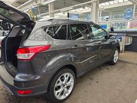 Gebraucht Ford Kuga Titanium 150 PS (110 kW) 2016 Grau SUV