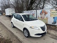 Gebraucht Lancia Ypsilon Platinum 86 PS (63 kW) 2011 Weiß Kleinwagen