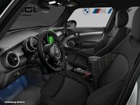 Gebraucht Mini Cooper Chili 136 PS (100 kW) 2019 White silver Kleinwagen